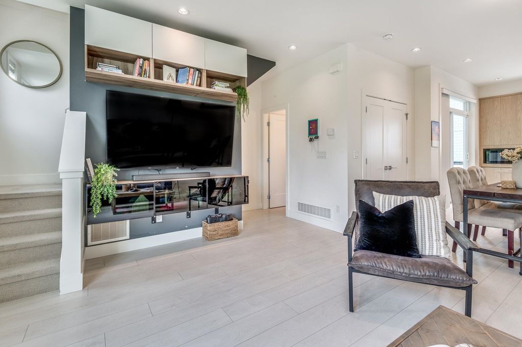 listing image 1108351092952521295