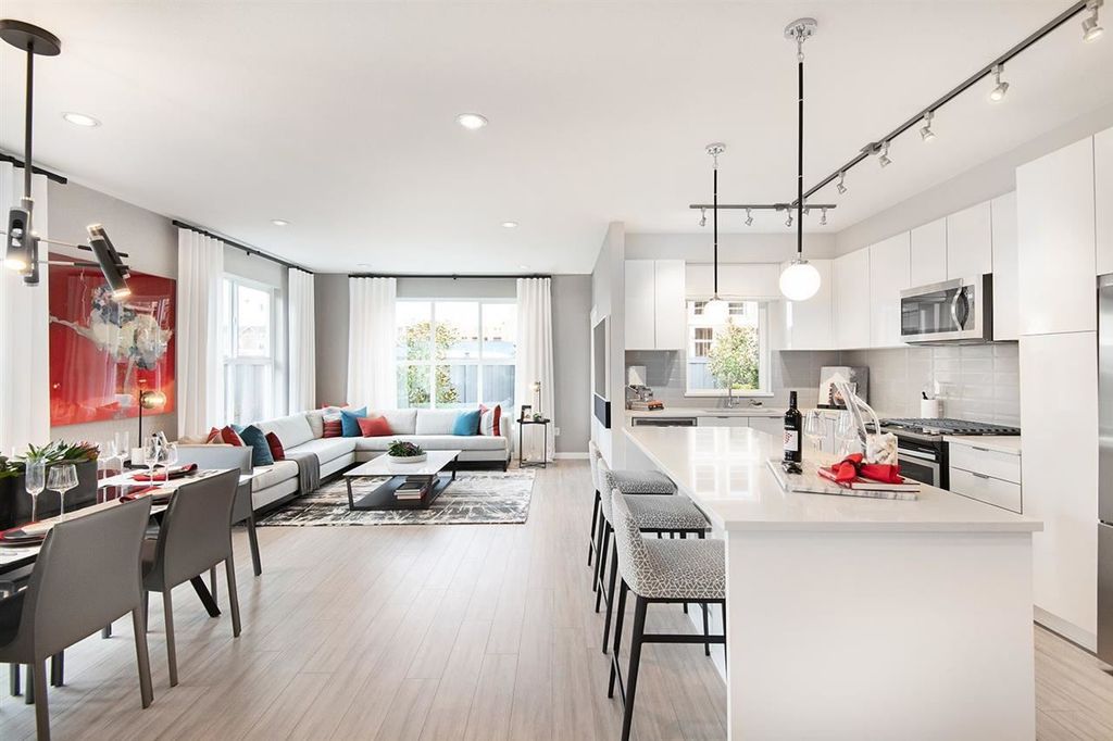 listing image 1107507342969698604