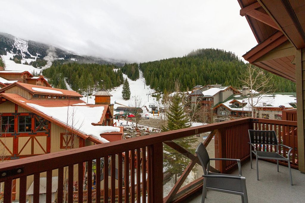 listing image 1109158183125221505