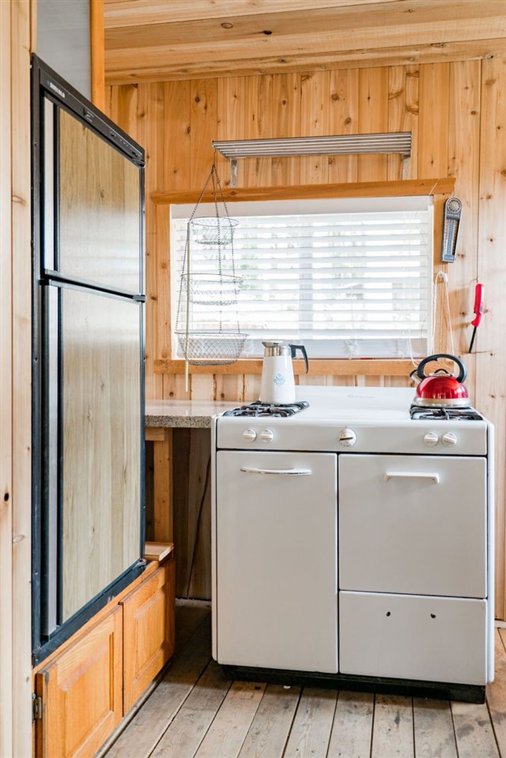 listing image 1101579462967757561