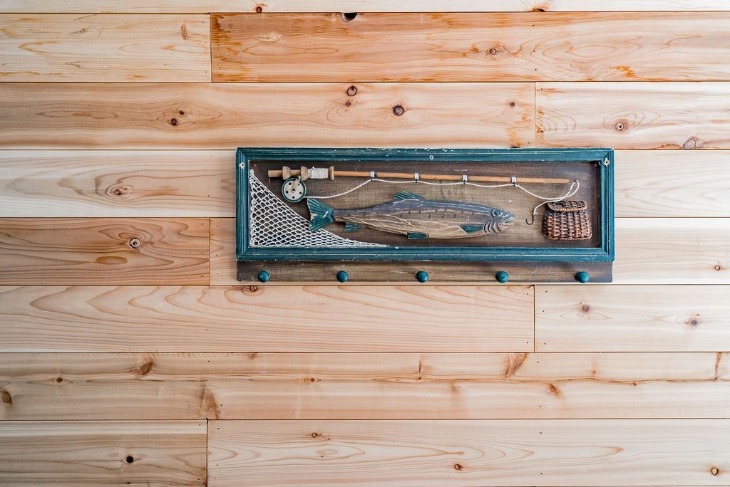 listing image 1101378171329216765