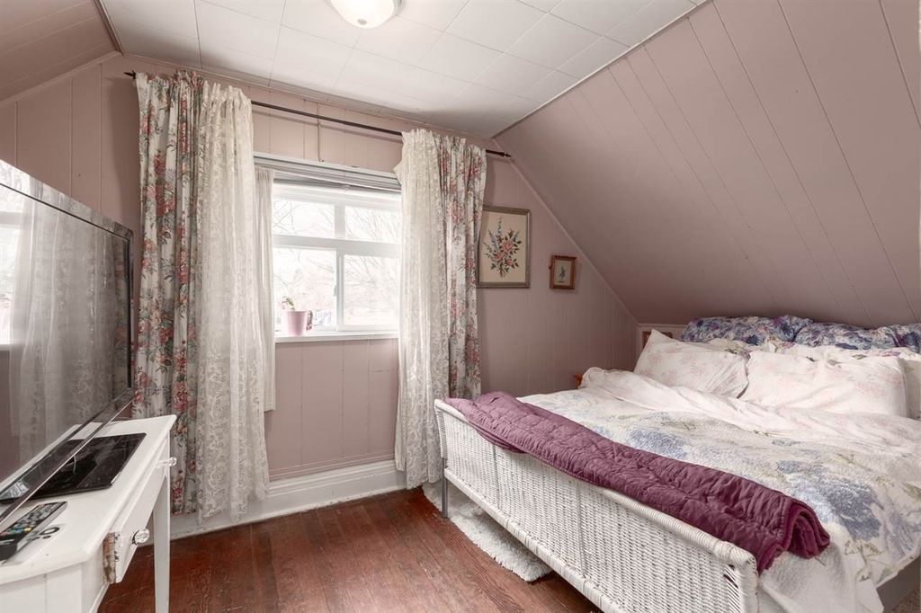 listing image 1101676561867422567
