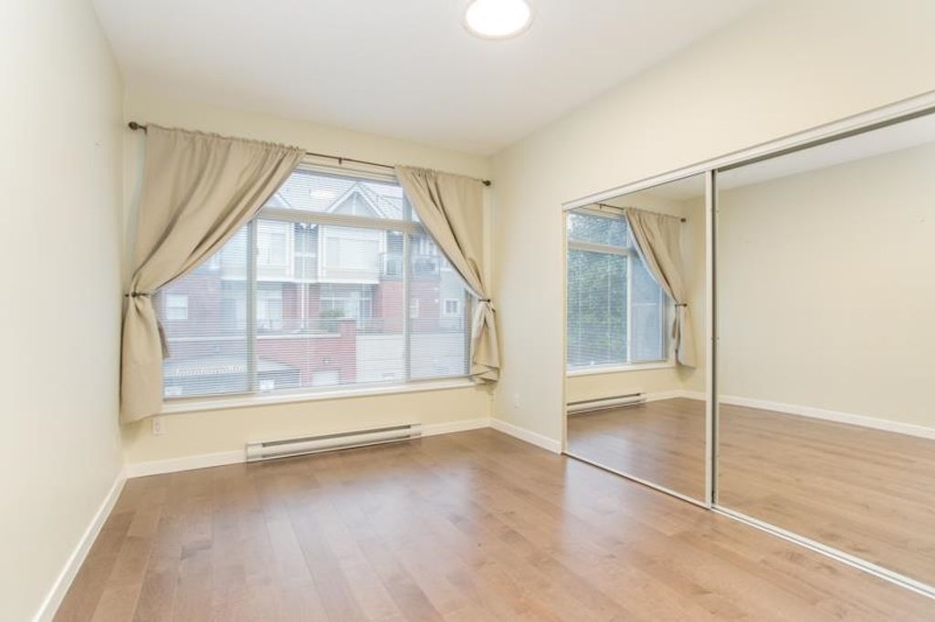 listing image 1107041372637038305