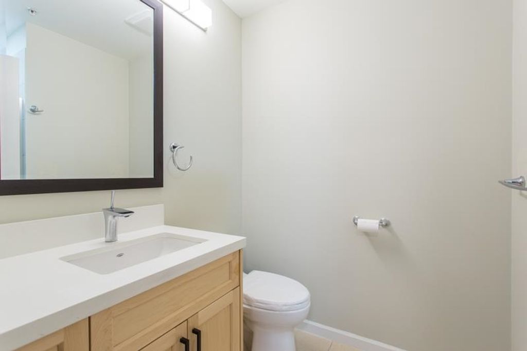 listing image 1108609741323162618