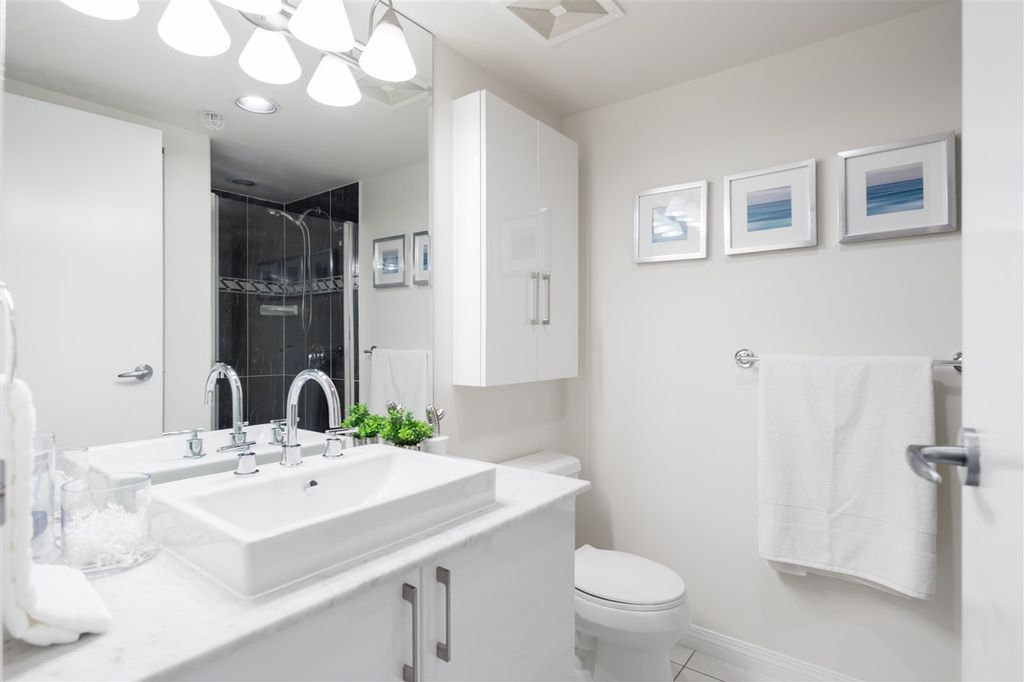 listing image 1107337804956228510