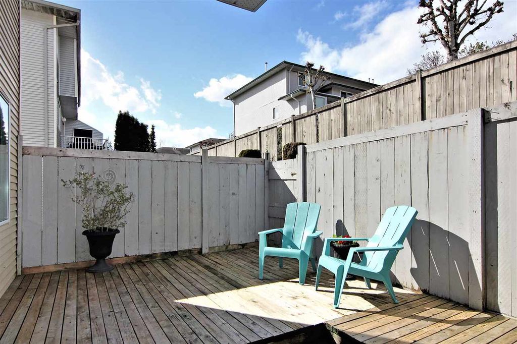 listing image 1107423503494852521