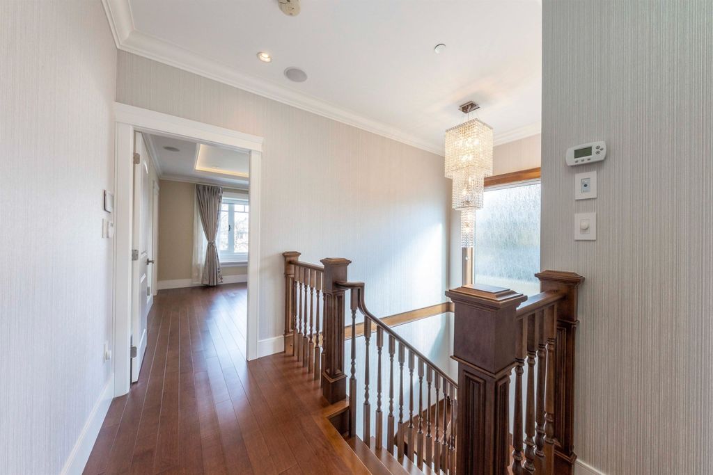 listing image 1109710913495550013