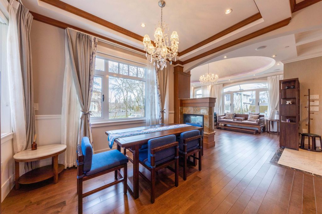 listing image 1102901194921265114