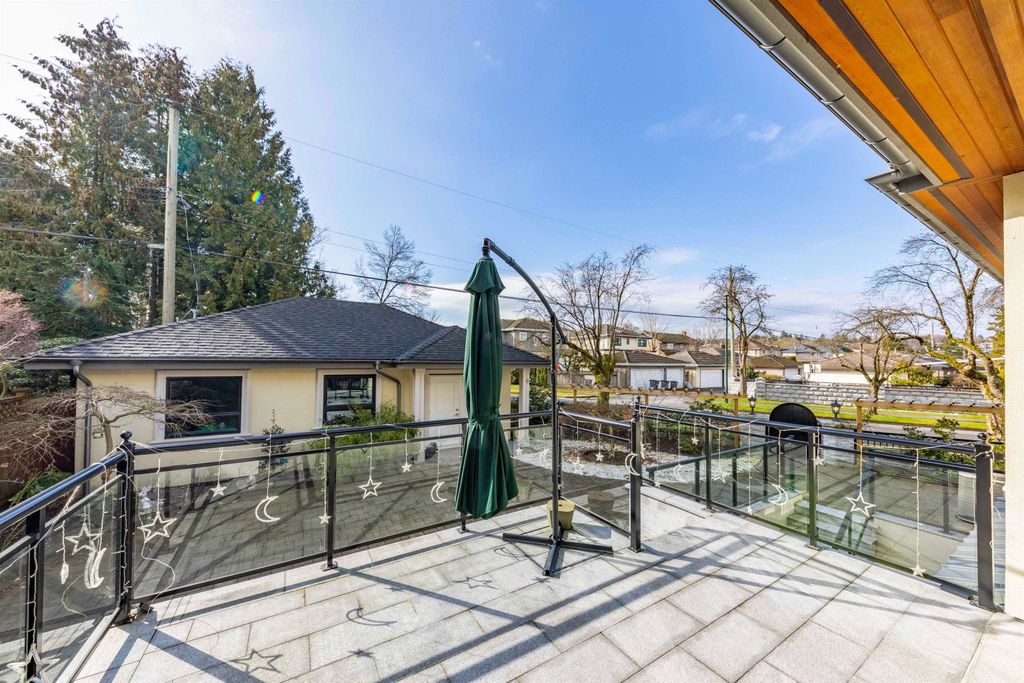 listing image 1101866507097210328