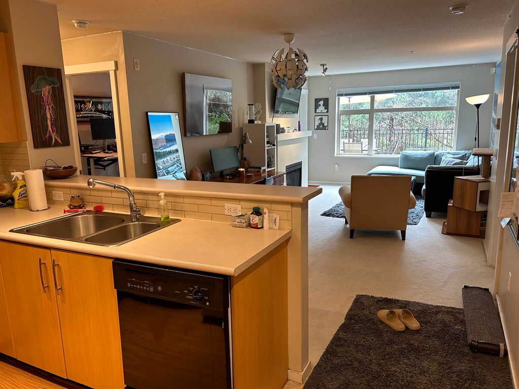 listing image 1108430588130784824