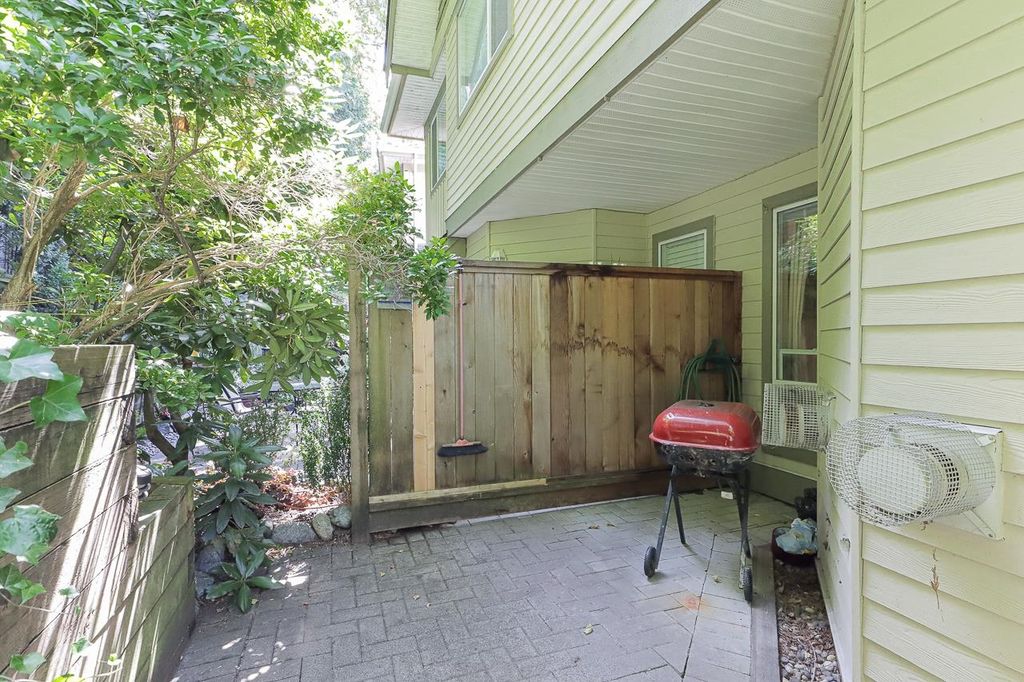 listing image 1105665711755249722