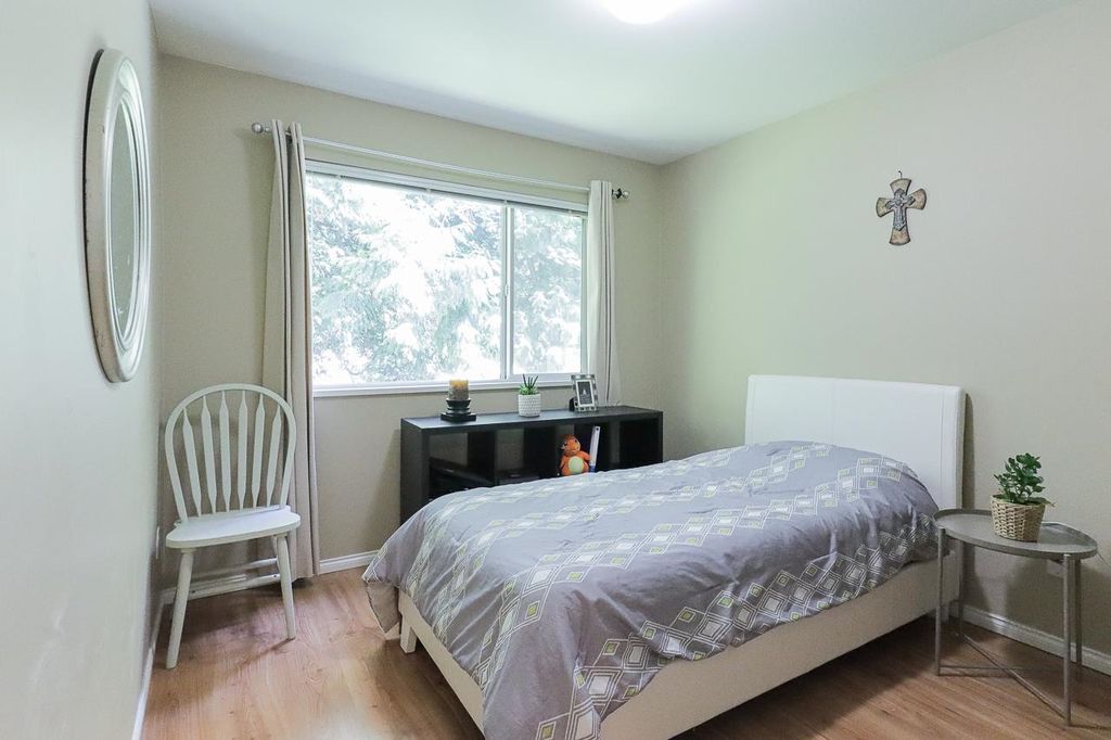 listing image 1106327005487013424
