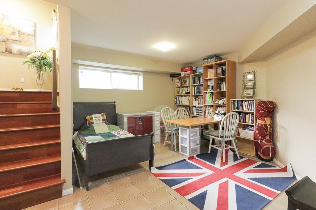 listing image 1100566779771400339
