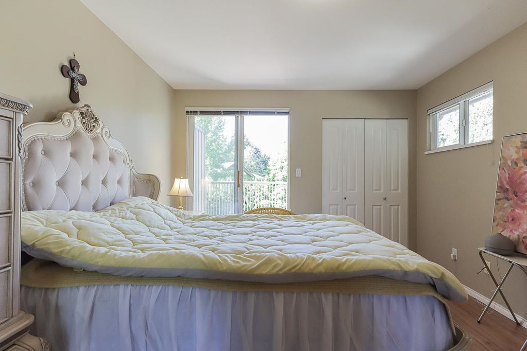 listing image 1102387230613859169