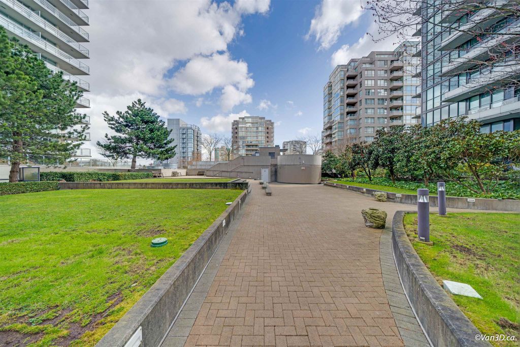 listing image 1100047174559533660