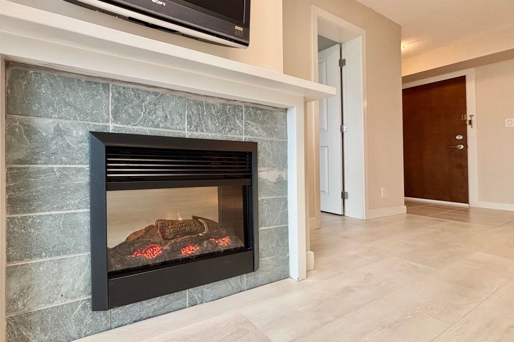 listing image 1101181134740113991