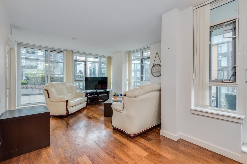 listing image 1101485222438197909