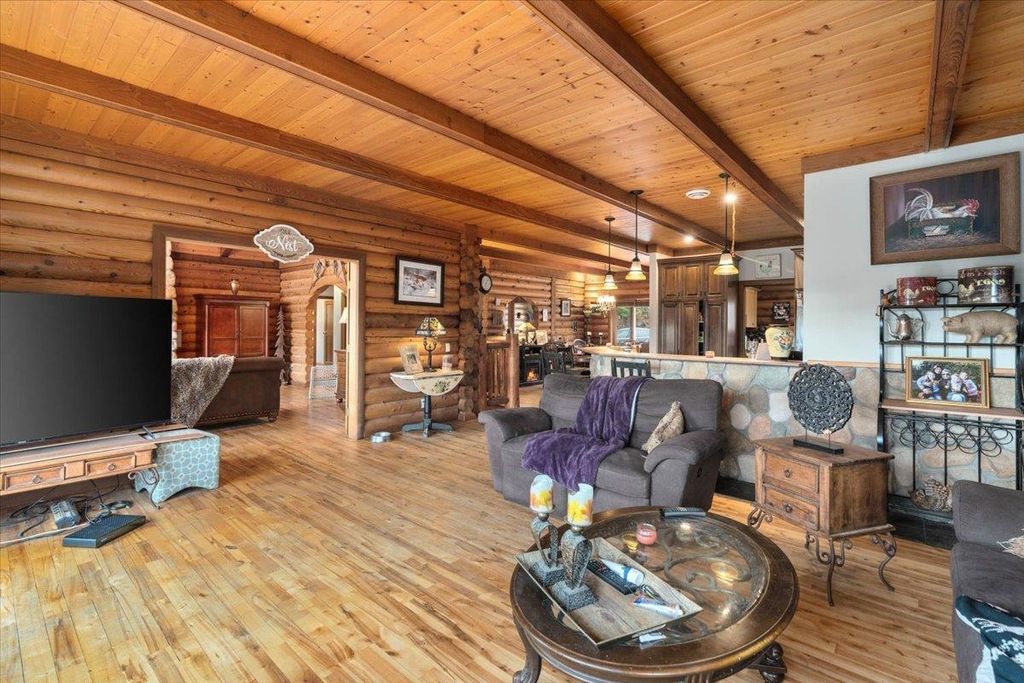 listing image 1104983823659318612