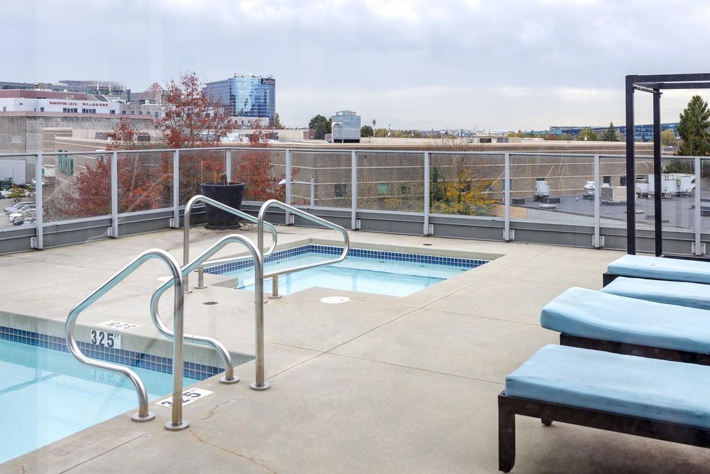 listing image 1100710555146741907