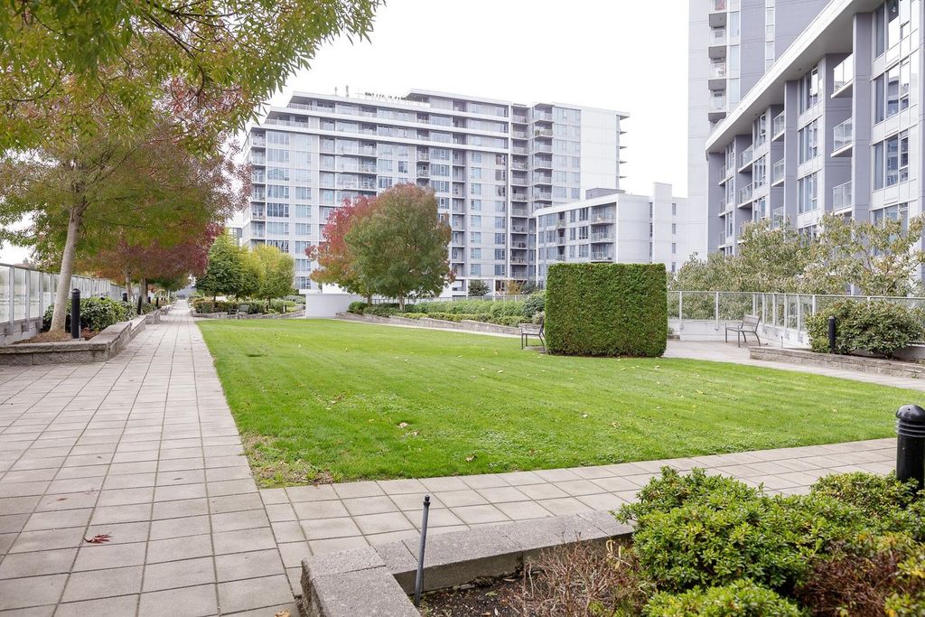 listing image 1103277302686958614