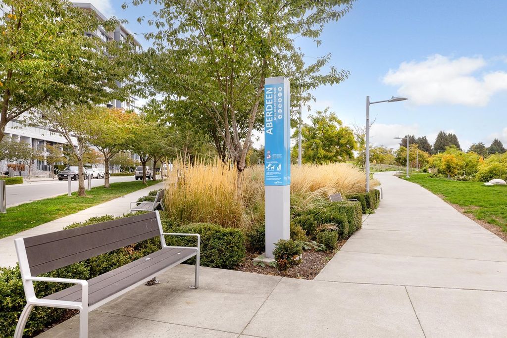 listing image 1109294364792264088