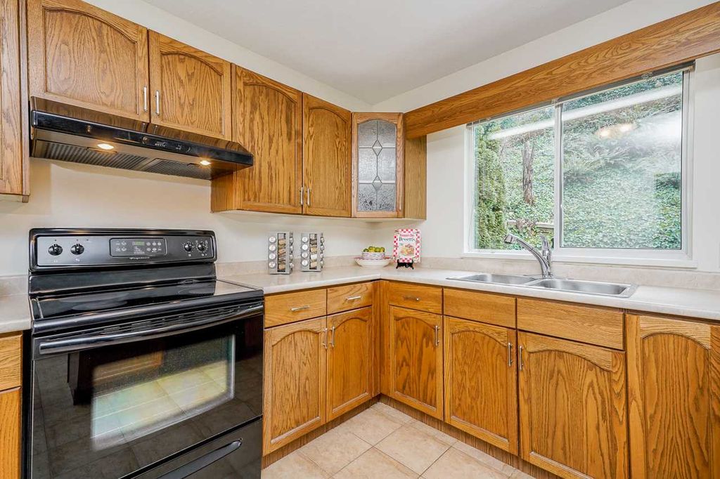 listing image 1105288766915211680