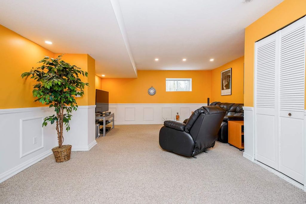 listing image 1103246788880141190