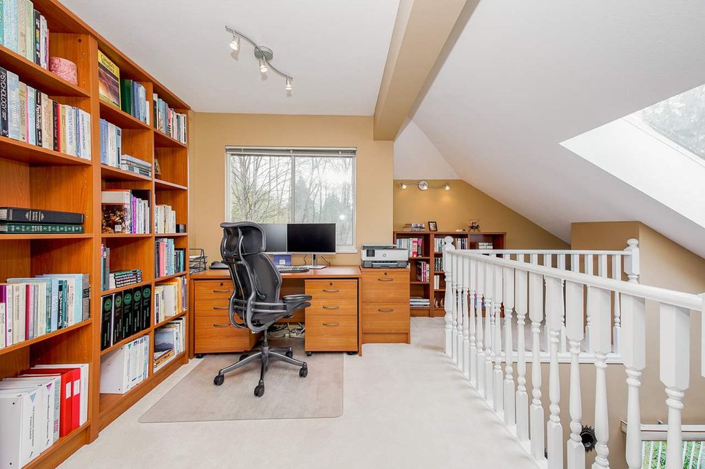 listing image 1104827142567879685