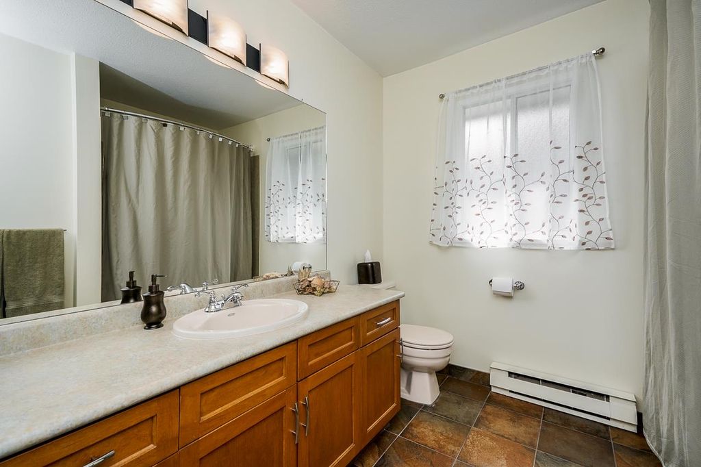 listing image 1109196129460610166