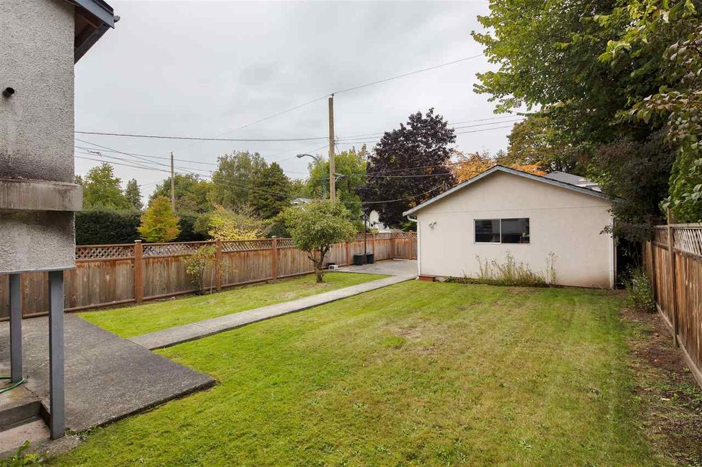 listing image 1101534339583457917