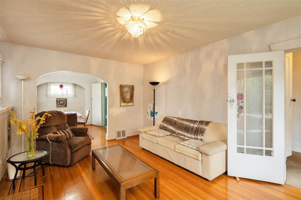 listing image 1104345268653604009