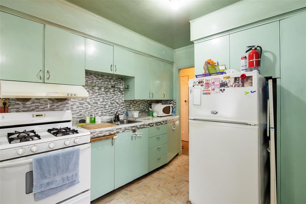 listing image 1107535417762676761