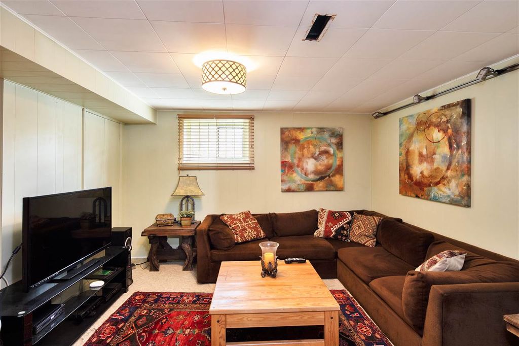 listing image 1102014648658476004