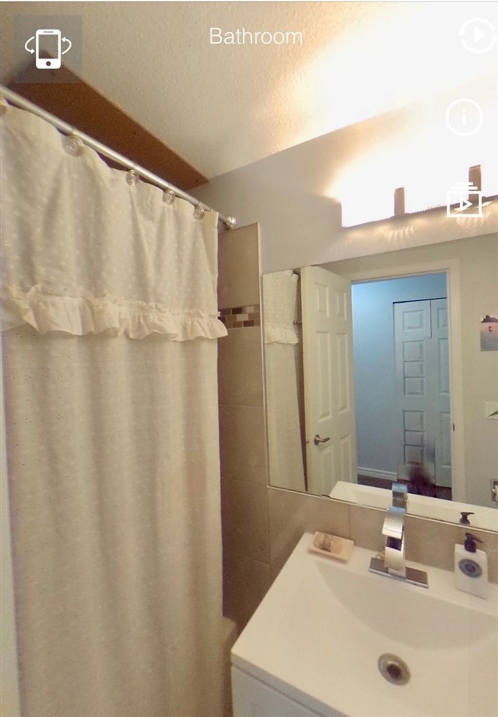 listing image 1101818729421568231