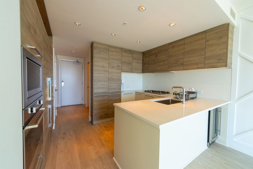 listing image 1101617470832982001