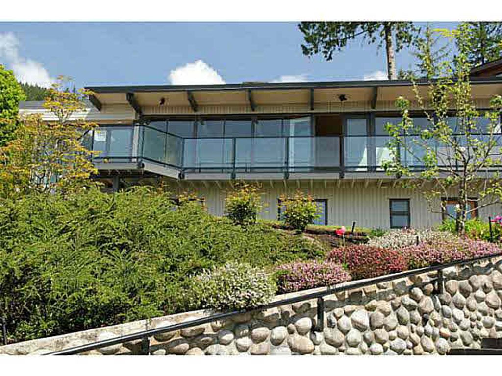 listing image 1100132958606852799