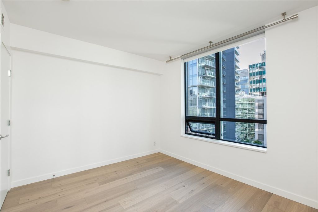 listing image 1108583020328818742