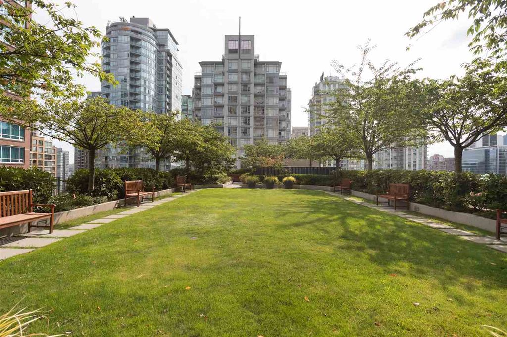 listing image 1103564981948678035