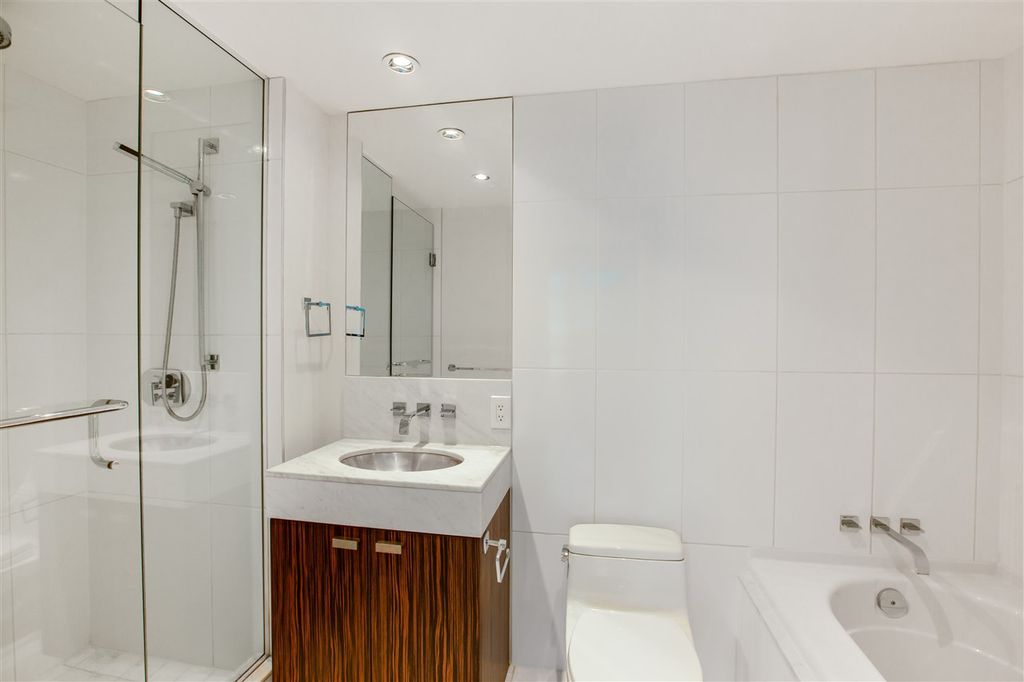 listing image 1103973365953994517
