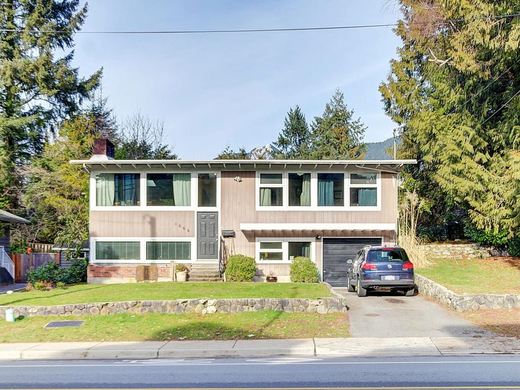 listing image 1108229414549305535