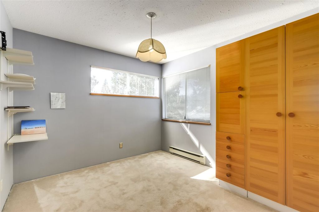 listing image 1103699898883286003