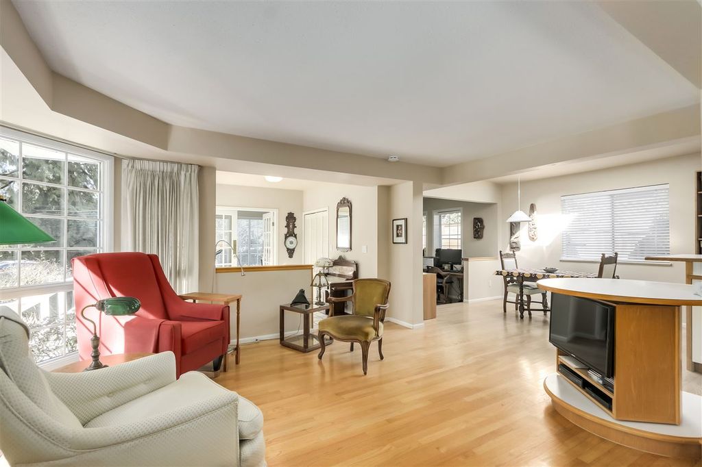 listing image 1102172834721973202