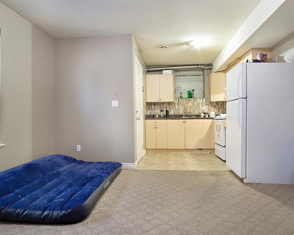 listing image 1104073698687298570