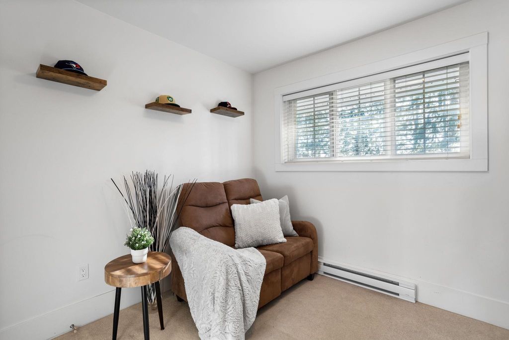 listing image 1101239091339101584