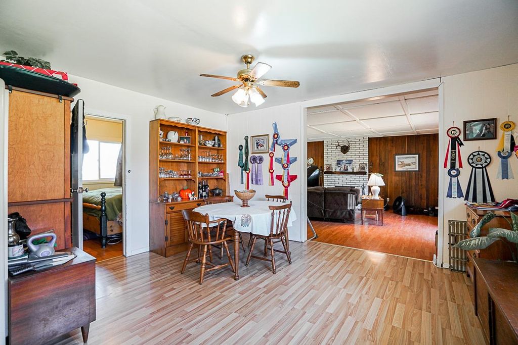 listing image 1107046113190316127