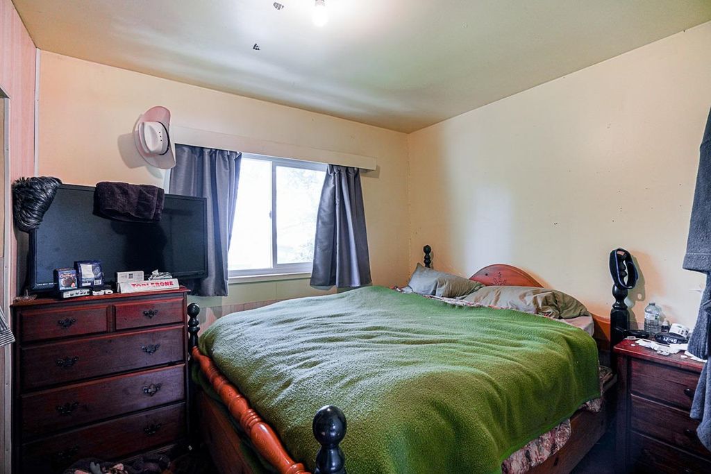 listing image 1101236994892223911