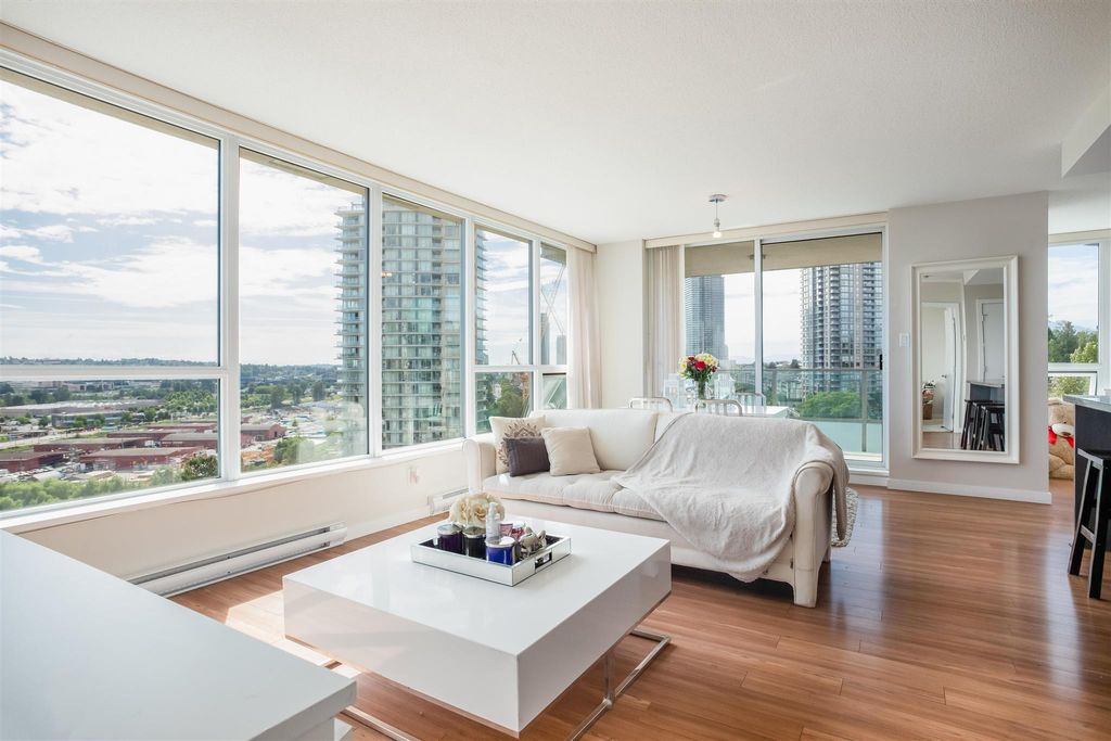 listing image 1100541192642738490