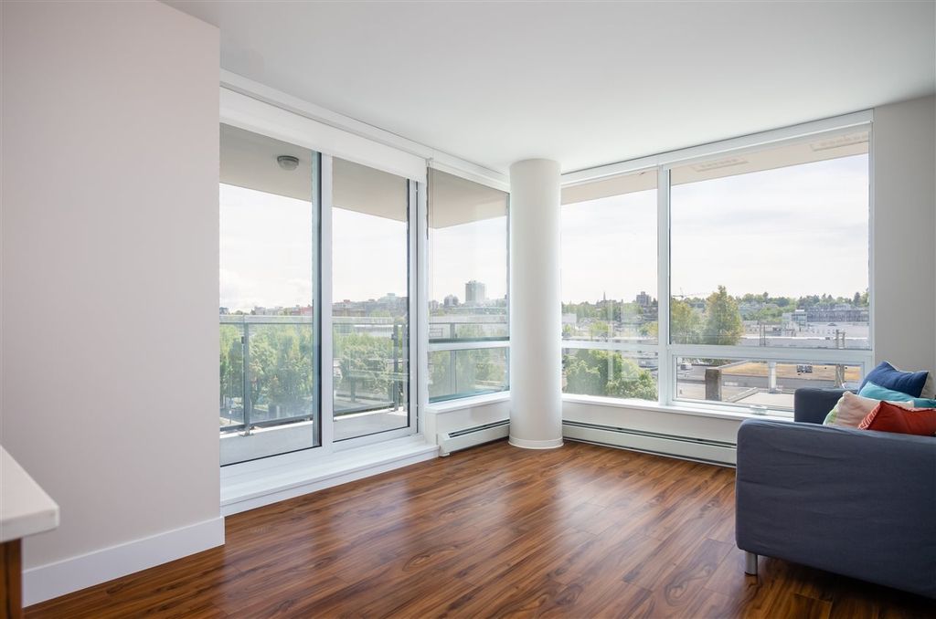 listing image 1109310319459344856