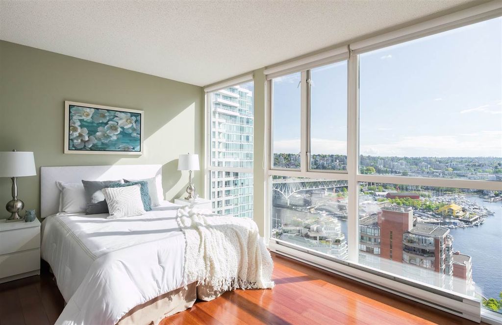 listing image 1101891628146964413