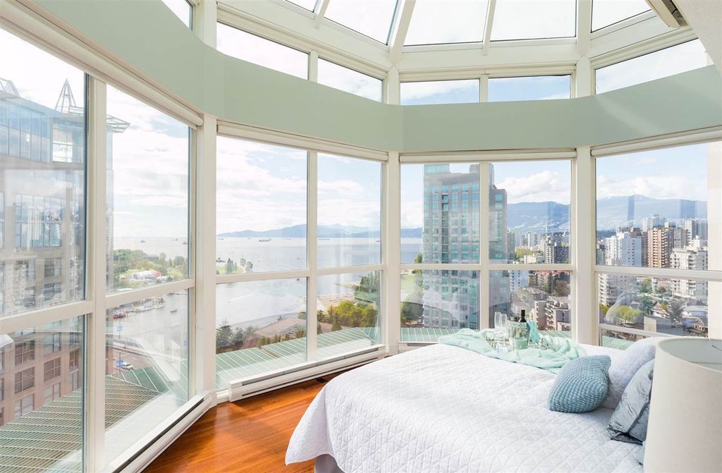 listing image 1106345137015376910